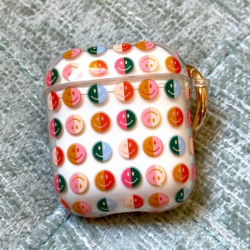 🎉HP🎉 AirPods Case With Smiley Faces